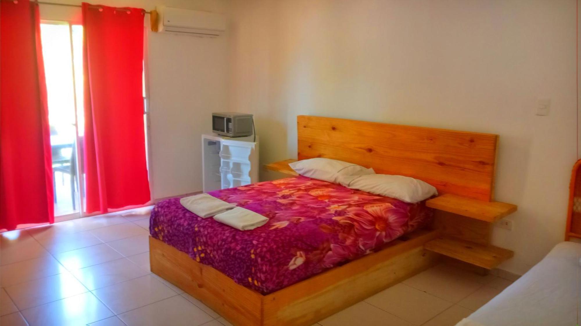 El Currican Juan Dolio Hotel Eksteriør billede