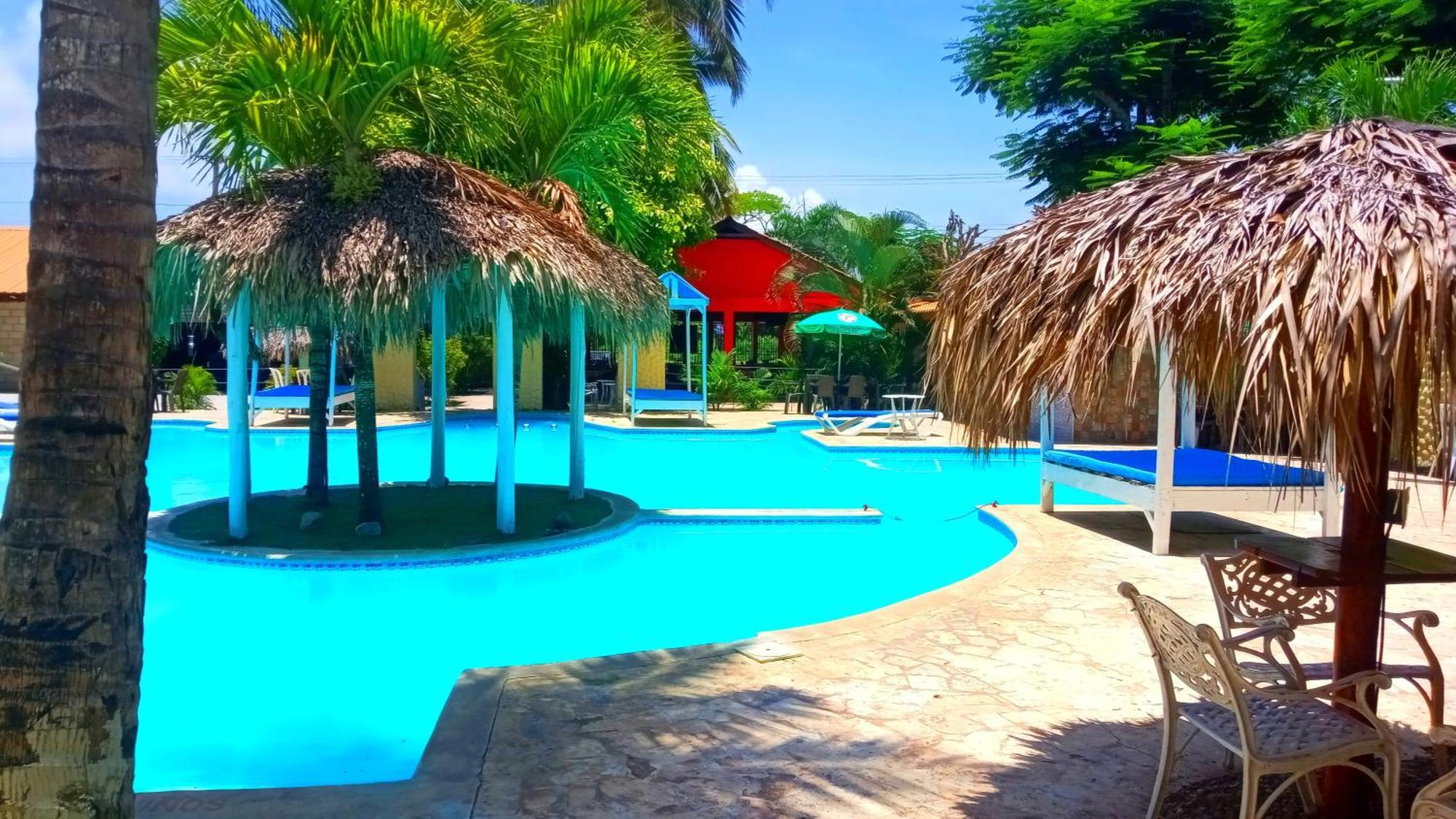 El Currican Juan Dolio Hotel Eksteriør billede